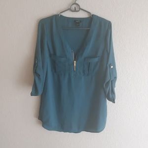 3/4 sleeve dress shirt with zipper detail